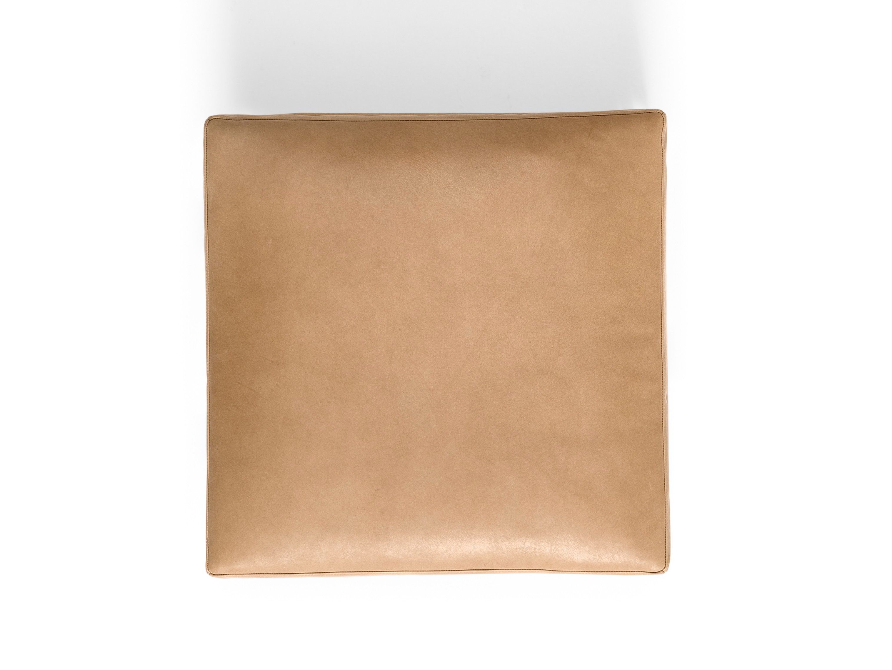 Кожаная подставка для ног Amura знак ARCH-00069772 - Вид №2