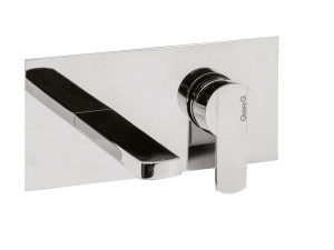 Настенный смеситель для раковины с 2 отверстиями