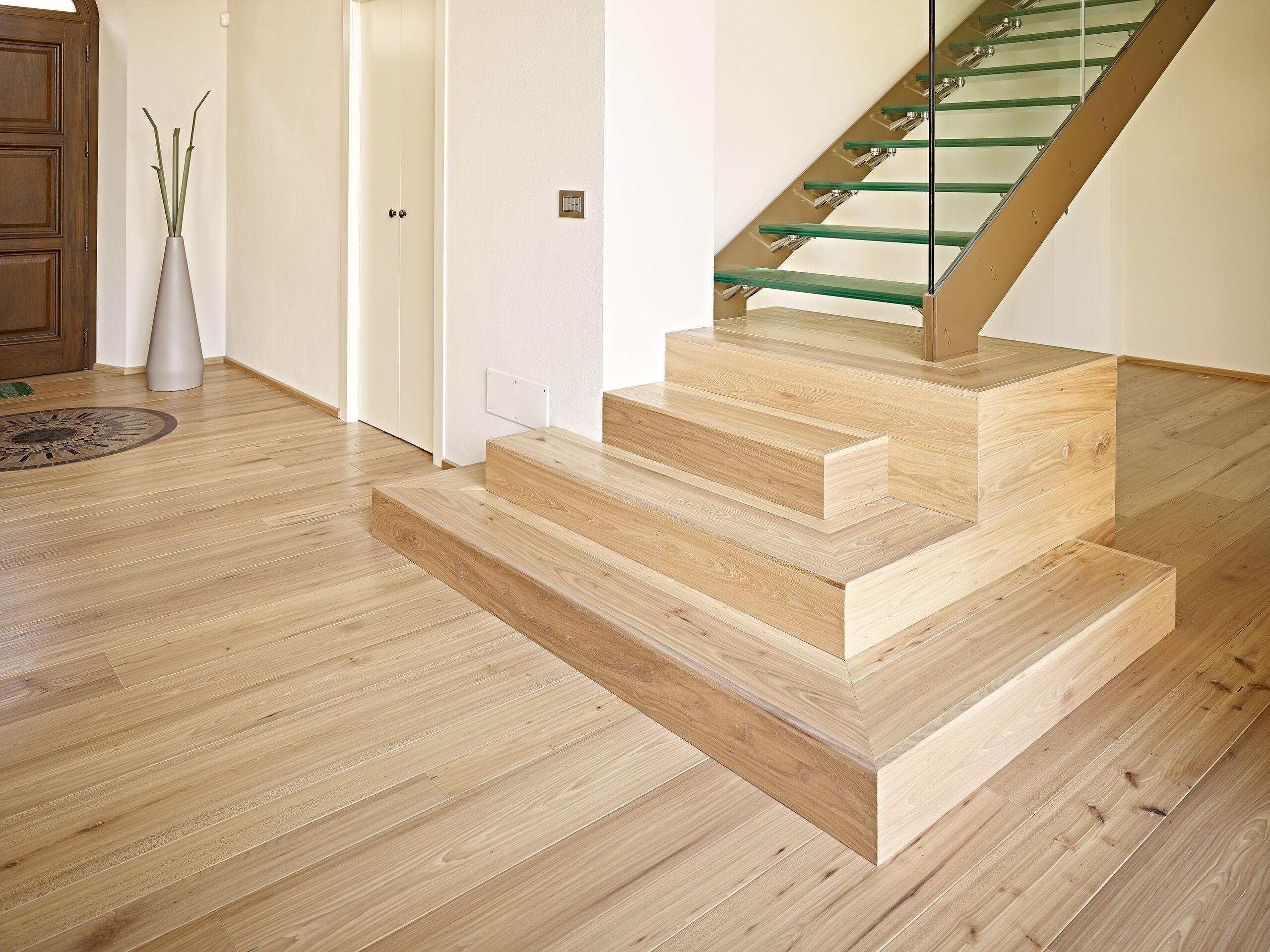 Биосовместимая трехслойная деревянная лестница Fiemme Tremila SCALA CON PEDATA A FILO ALZATA ARCH-00150403 - Вид №3