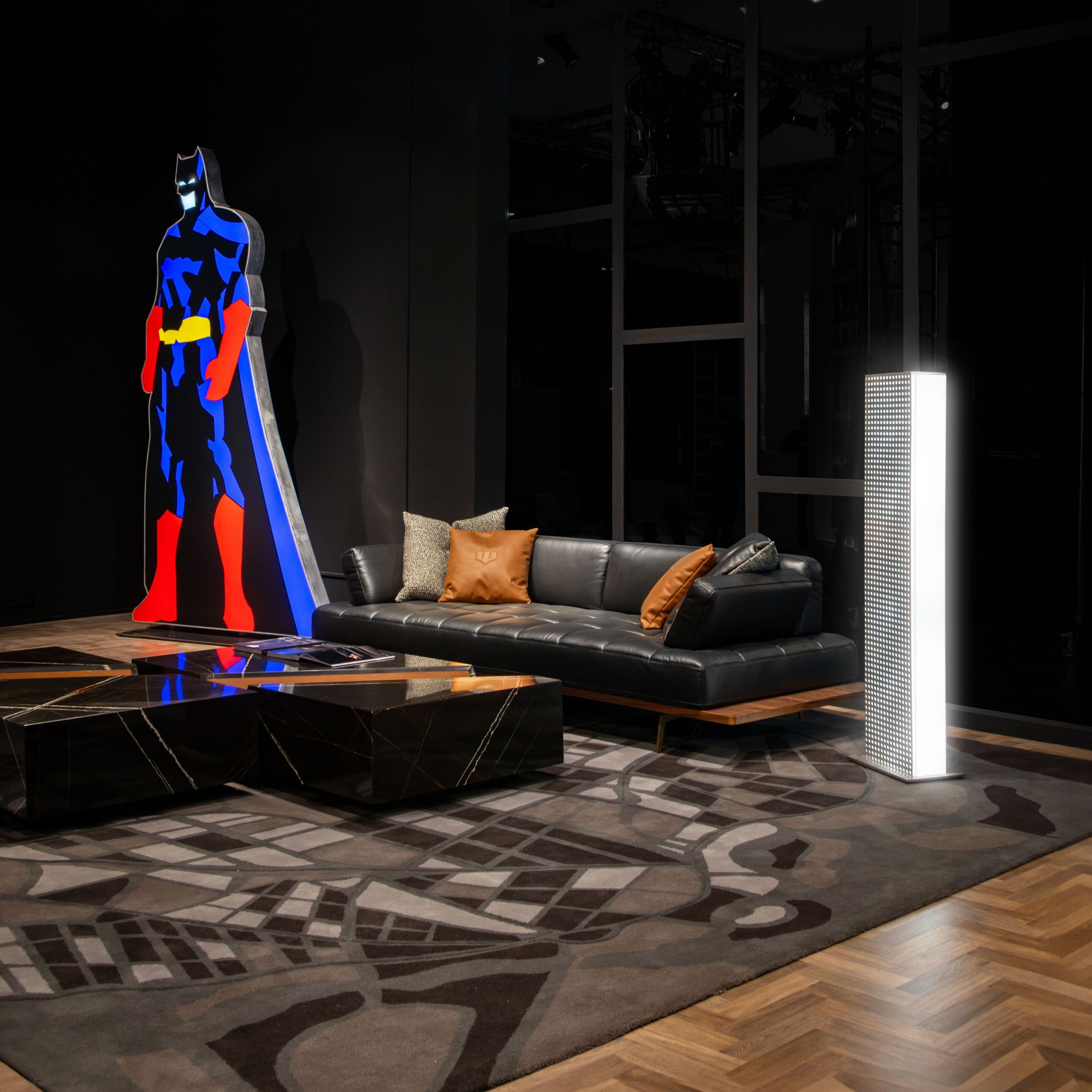 Металлический торшер Wayne Enterprises Home Collection WE-122 ARCH-00141270 - Вид №1