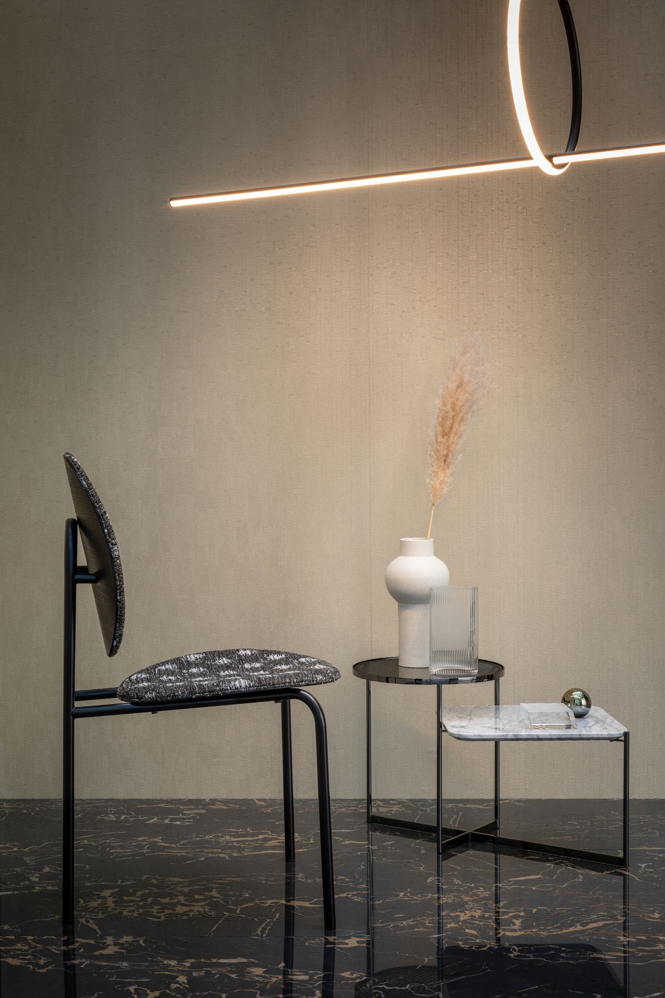 Тканевый мягкий стул с медальоном SP01 Michelle ARCH-00103379 - Вид №3