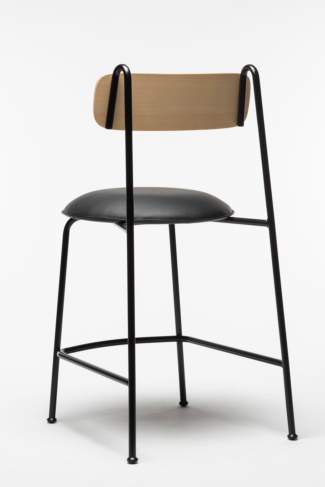 Окрашенный металлический табурет со встроенной подушкой из искусственной кожи и спинкой CHAIRS & MORE Lena ARCH-00048550 - Вид №25