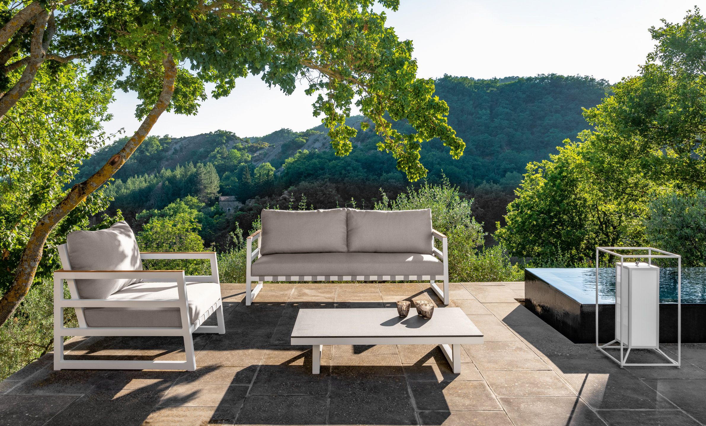 Бетонный низкий садовый столик Talenti Alabama Alu ARCH-00128977 - Вид №1