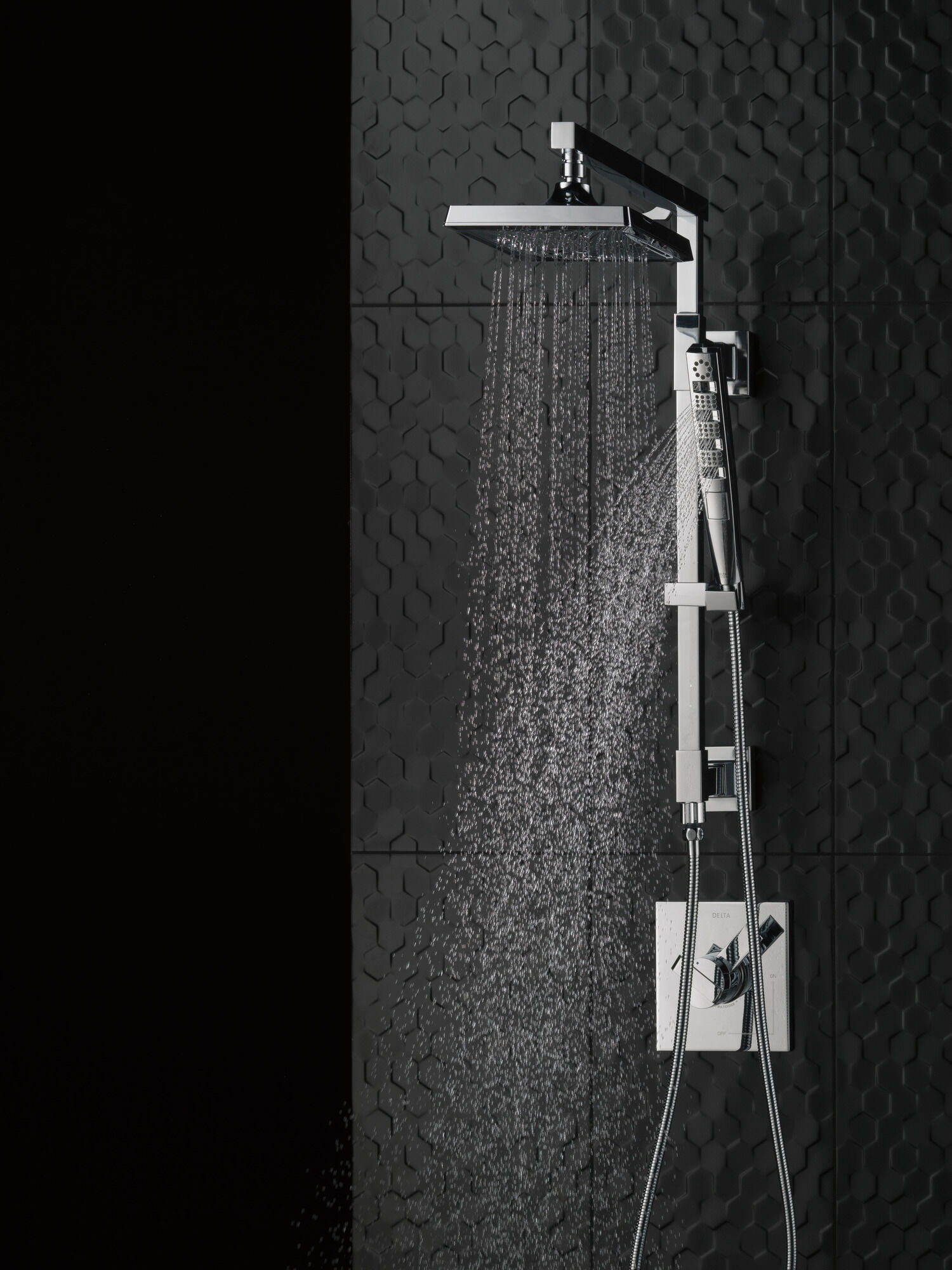 58410-RB Душевая колонна угловая 18 дюймов Delta Faucet Universal Showering Венецианская бронза  - Вид №12