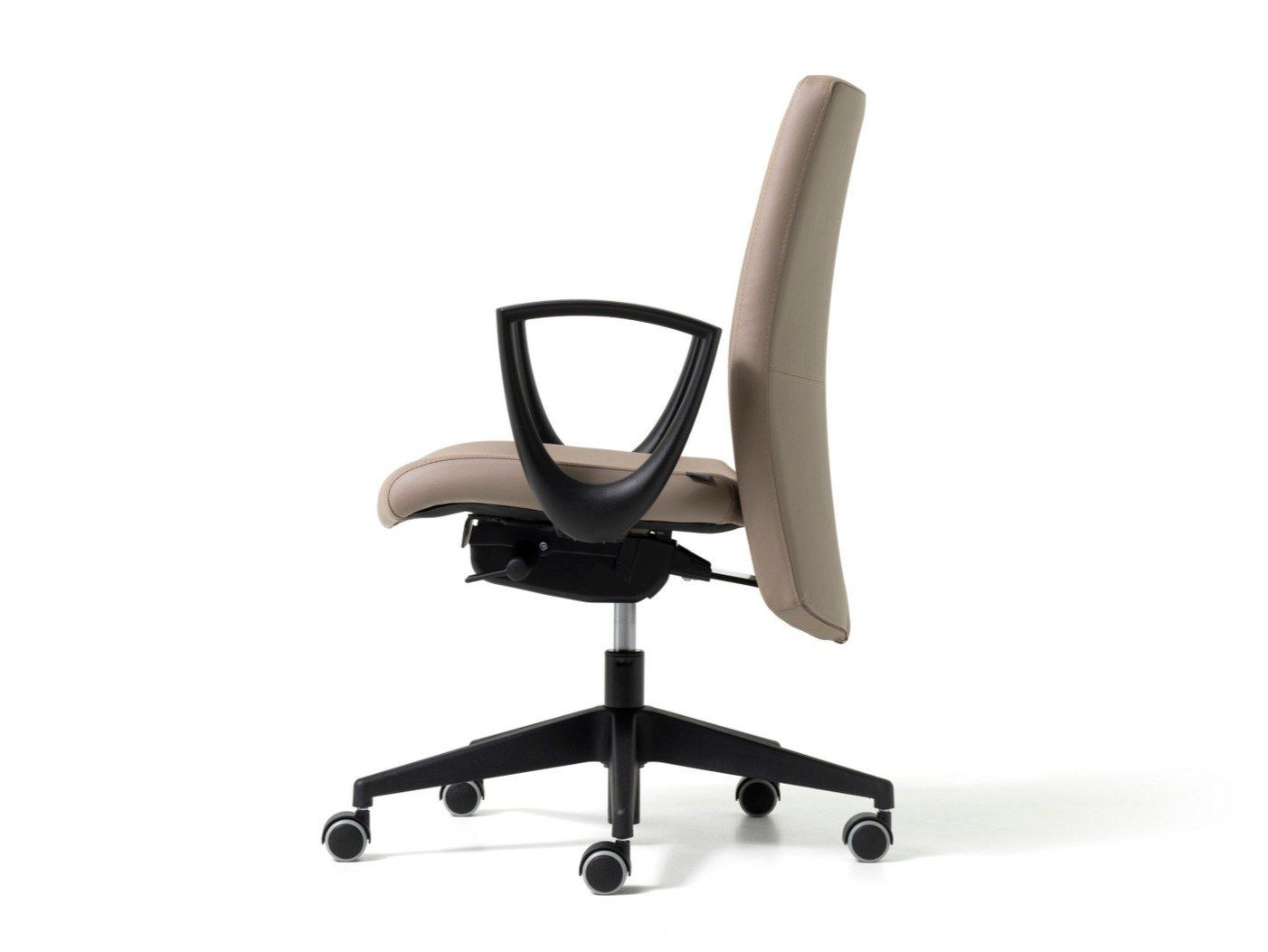 Офисное кресло руководителя из искусственной кожи с колесами Diemme Duke ARCH-00033421 - Вид №2