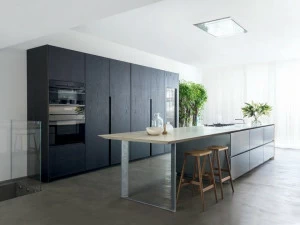 TM Italia Cucine Кухня из камня, оксидированной стали и коричневого дуба