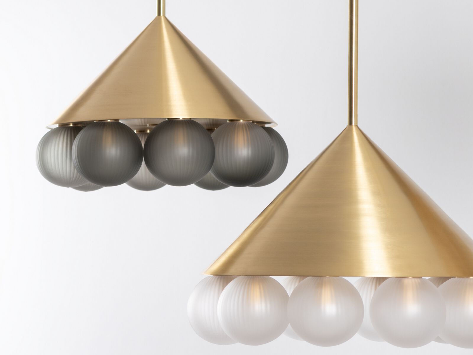 Светодиодный подвесной светильник из латуни и выдувного стекла SkLO пик ARCH-00076520 - Вид №3