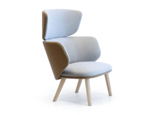 Тканевое кресло для контракта