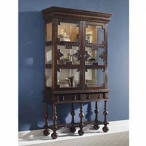Шкафы 17560-890-090 William & Mary Tall Cabinet Ambella