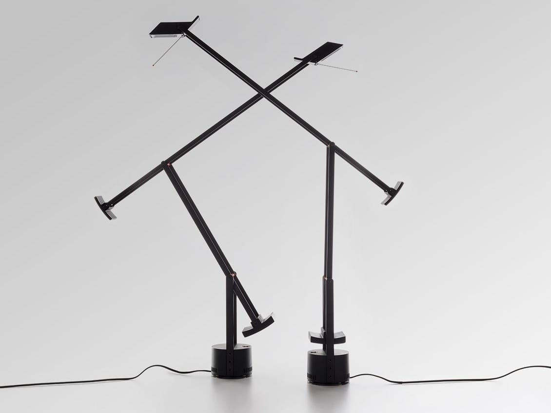 Регулируемая алюминиевая настольная лампа Artemide чувак ARCH-00042400