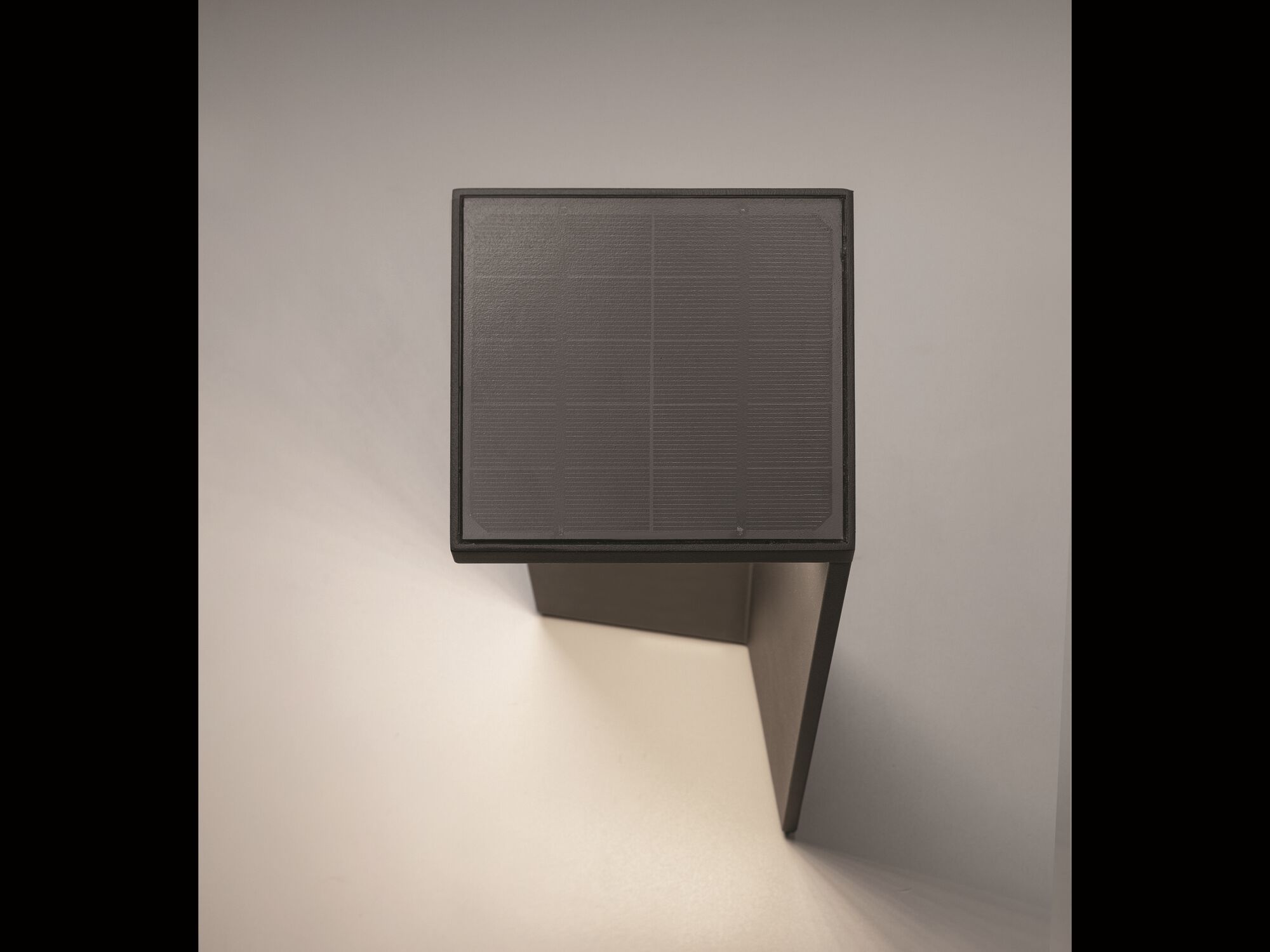 Светодиодный светильник на солнечной энергии PAN ZEN ARCH-00062805 - Вид №1