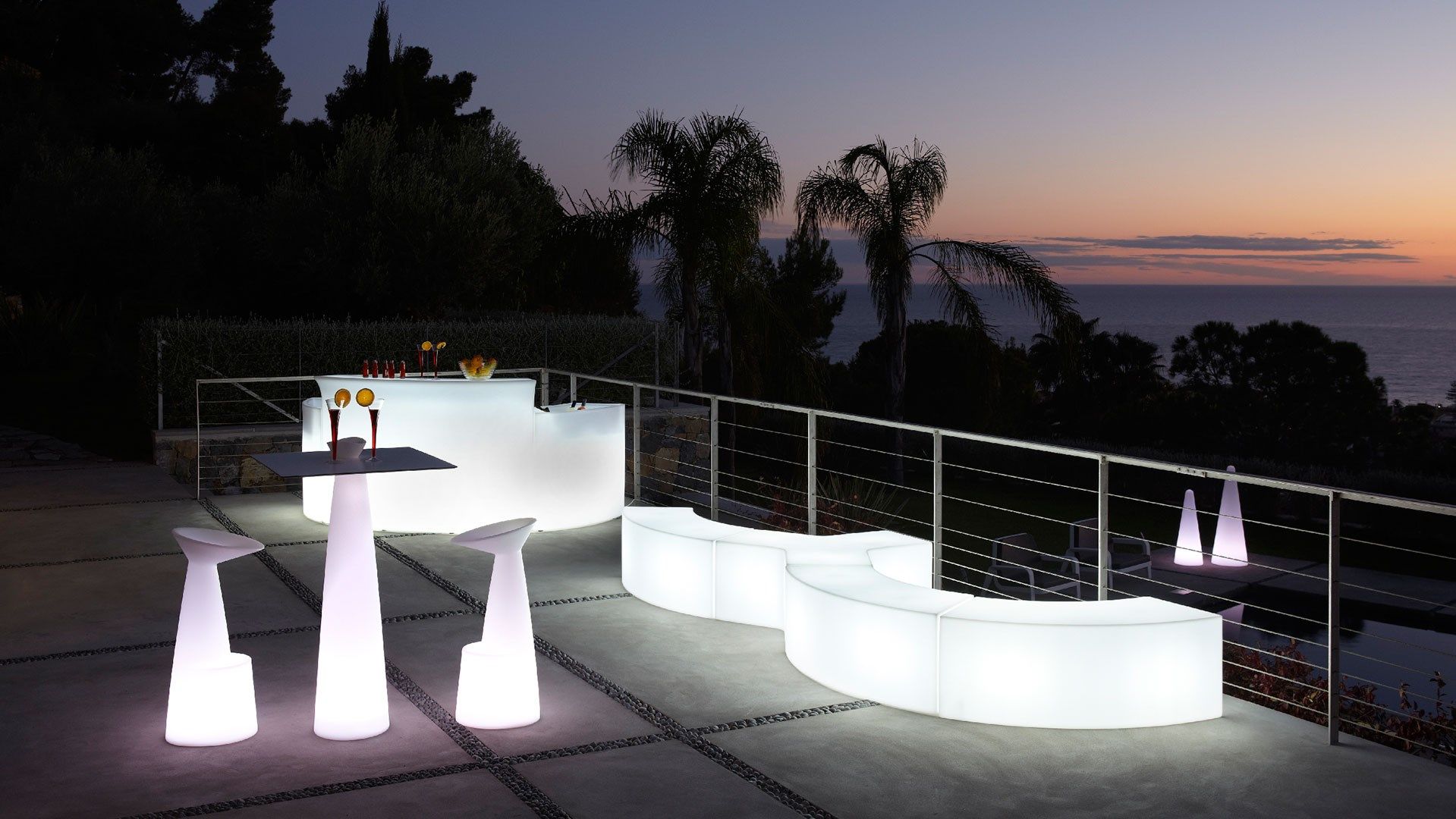 Табурет из полиэтилена SLIDE VOILÁ ARCH-00058134 - Вид №5