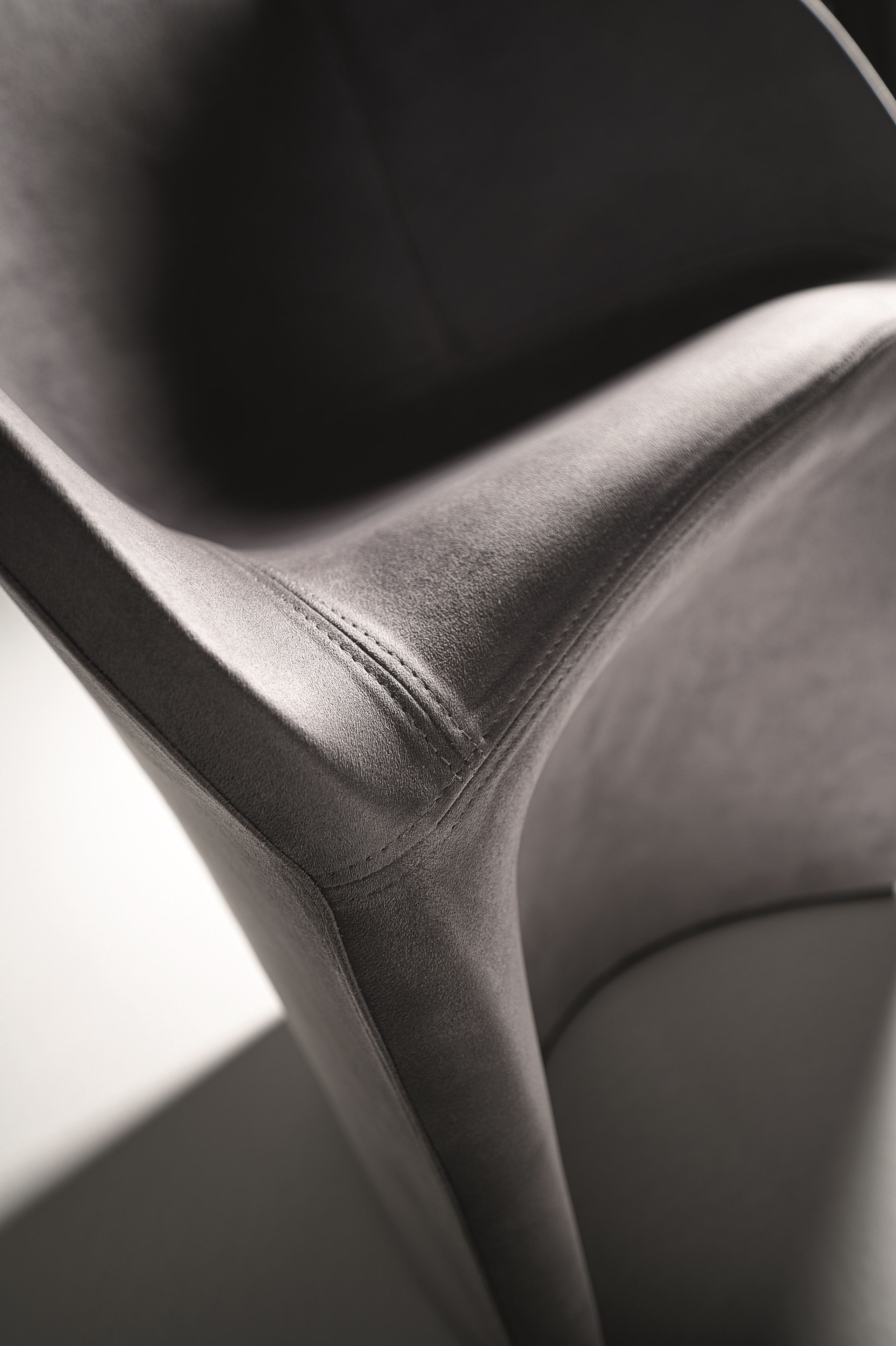 Тканевое кресло с подлокотниками BBB Layer ARCH-00039581 - Вид №2