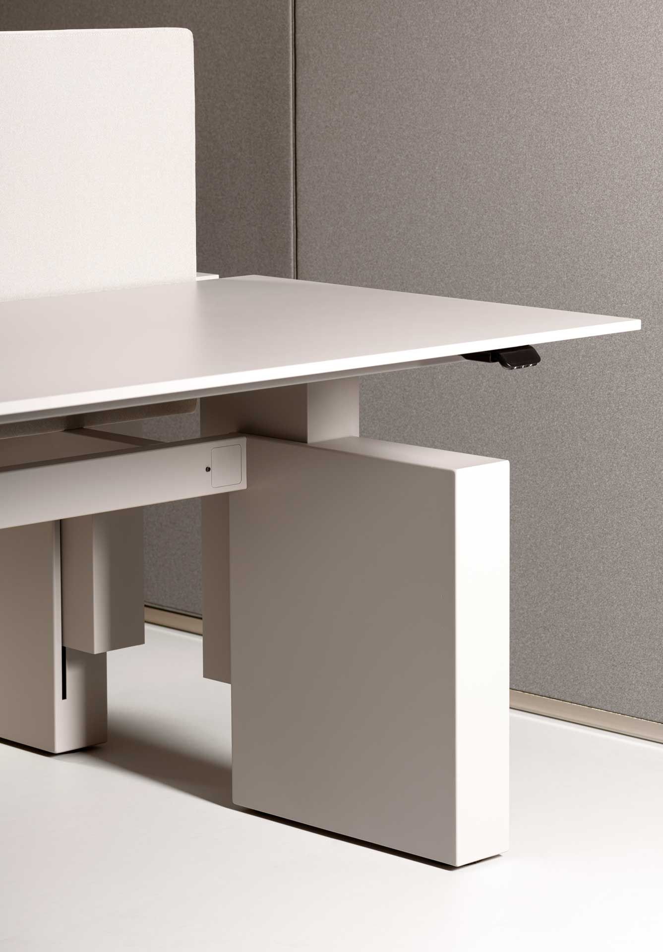 Стол с регулируемой высотой с несколькими звукопоглощающими перегородками Citterio мост ARCH-00106702 - Вид №1