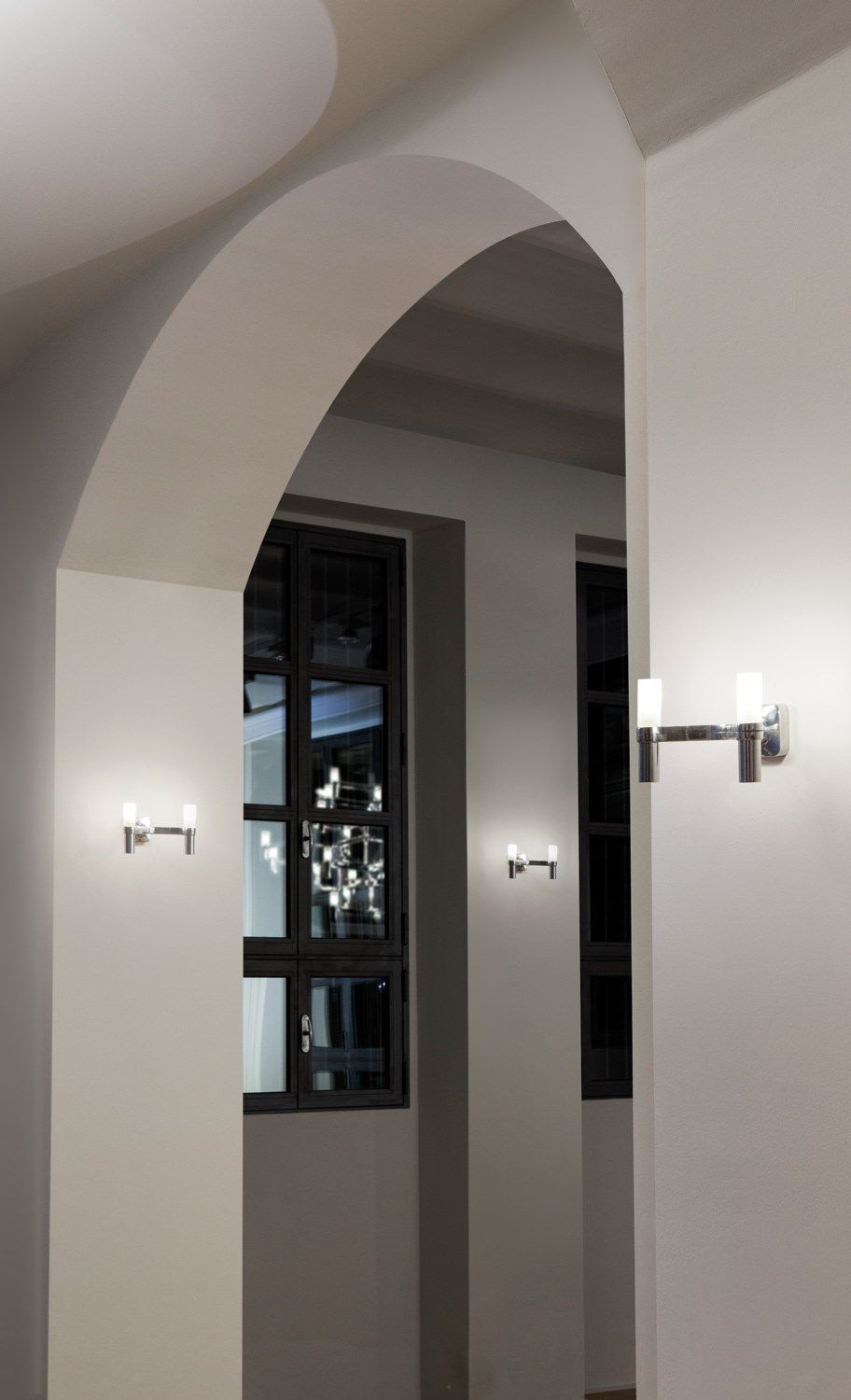 Литой алюминиевый настенный светильник NEMO ARCH-00002550 - Вид №1