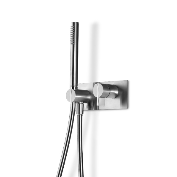 Смеситель для ванны/душа с душевой ручкой INS200 linki 