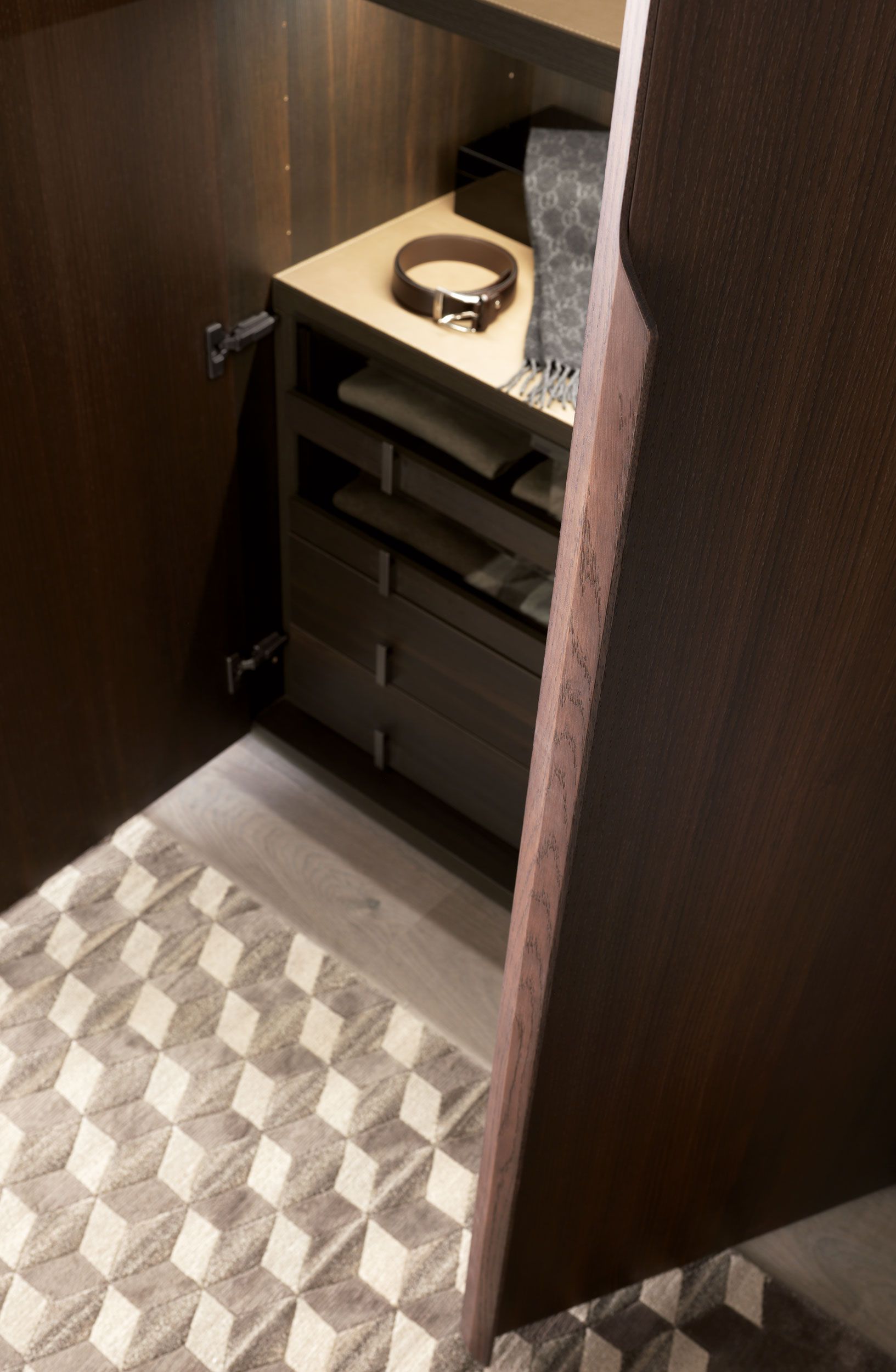 Секционный шкаф из массива дерева MisuraEmme MILANO ARCH-00126957 - Вид №2