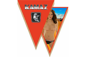 15969596 Треугольный вымпел KAMAZ с девушкой фон оранжевый S05101036 SKYWAY
