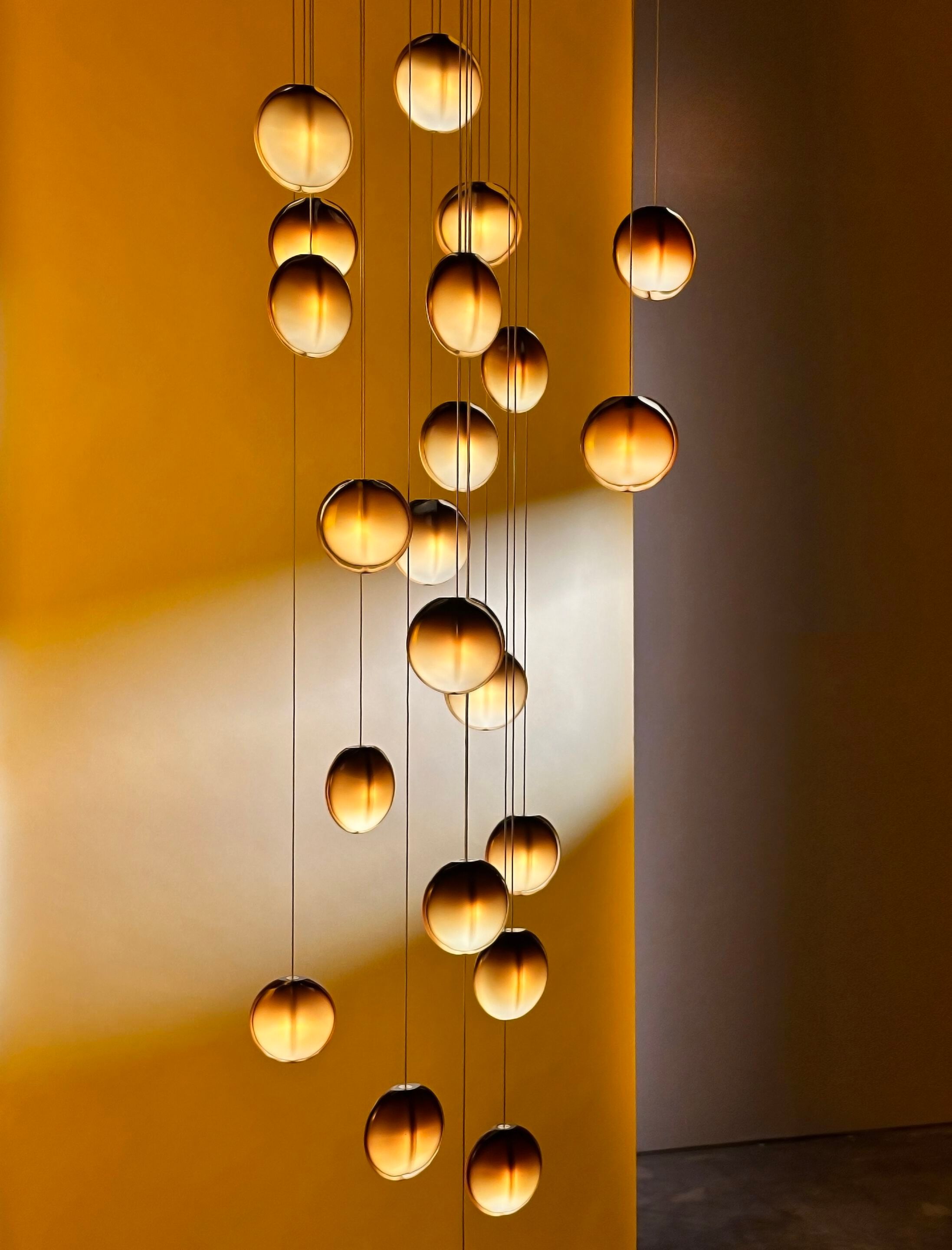 Стеклянный подвесной светильник Matthew McCormick OVA ARCH-00106529 - Вид №14