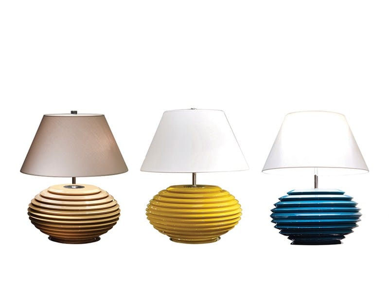 Деревянная настольная лампа Mobi ARCH-00098415