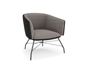 Тканевое кресло с подлокотниками