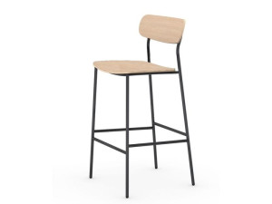 Высокий железный стул со спинкой