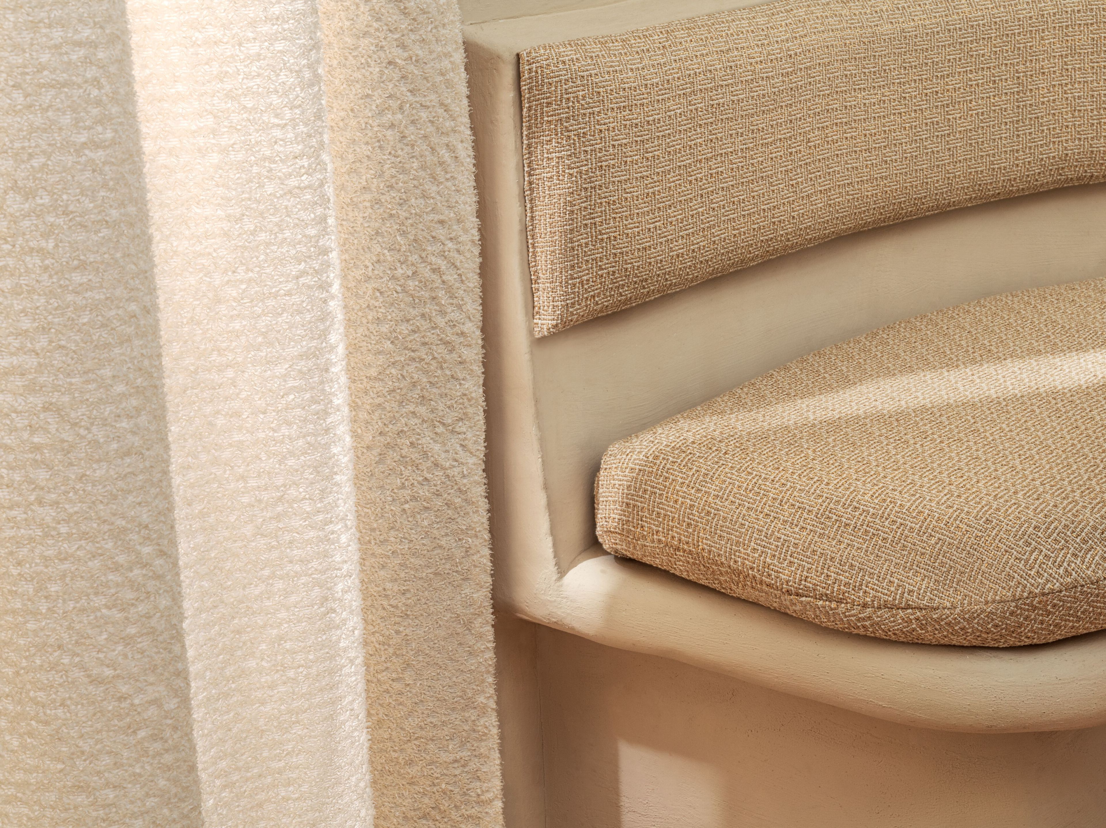 Обычная ткань из полиэстера и текстильной бумаги Élitis Éphémère ARCH-00043817