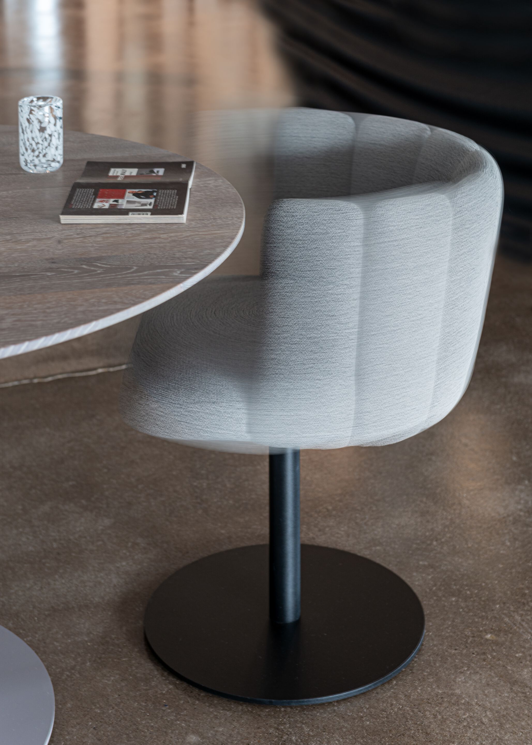 Вращающийся мягкий стул с подлокотниками KFF ARCH-00038436 - Вид №7