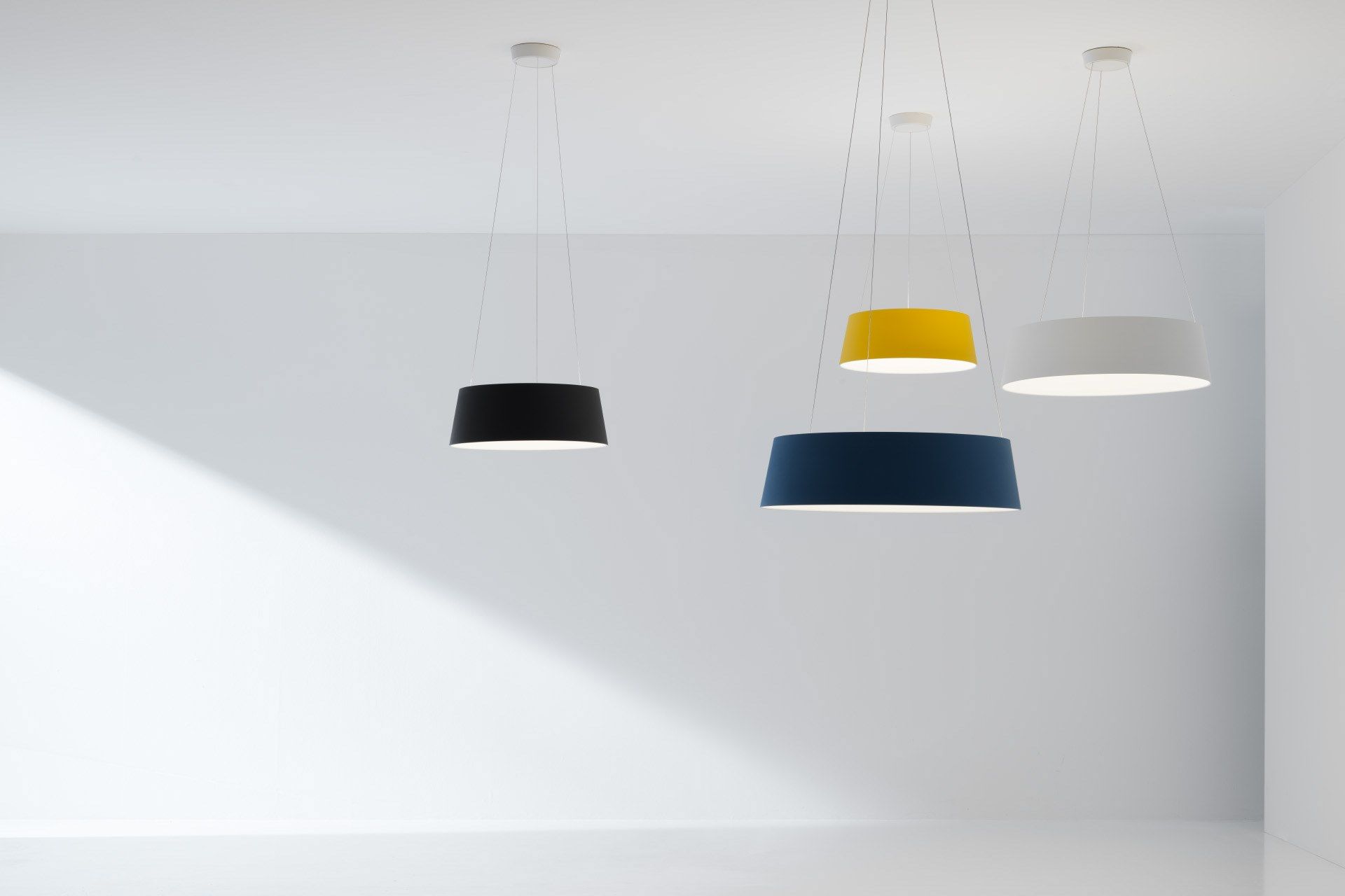 Полиуретановый светодиодный подвесной светильник Stilnovo Oxygen ARCH-00119094 - Вид №1