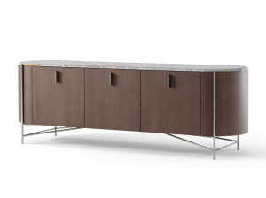 Шкаф из массива дерева