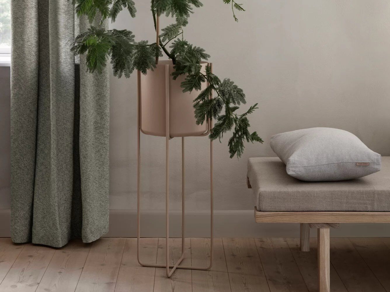 Круглая стальная плантатор с порошковым покрытием blomus Kena ARCH-00075591 - Вид №4