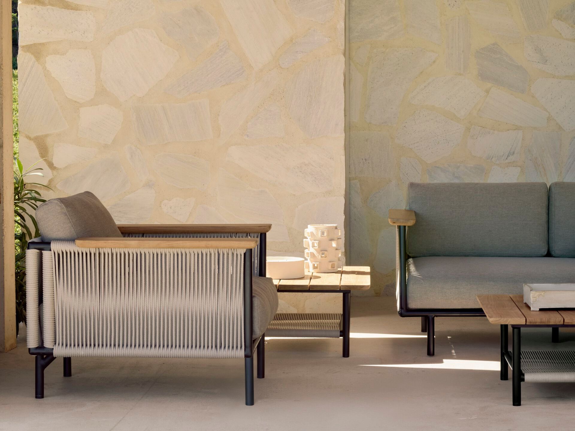 2-местный тканевый садовый диван Ethnicraft Corbey ARCH-00135153 - Вид №4