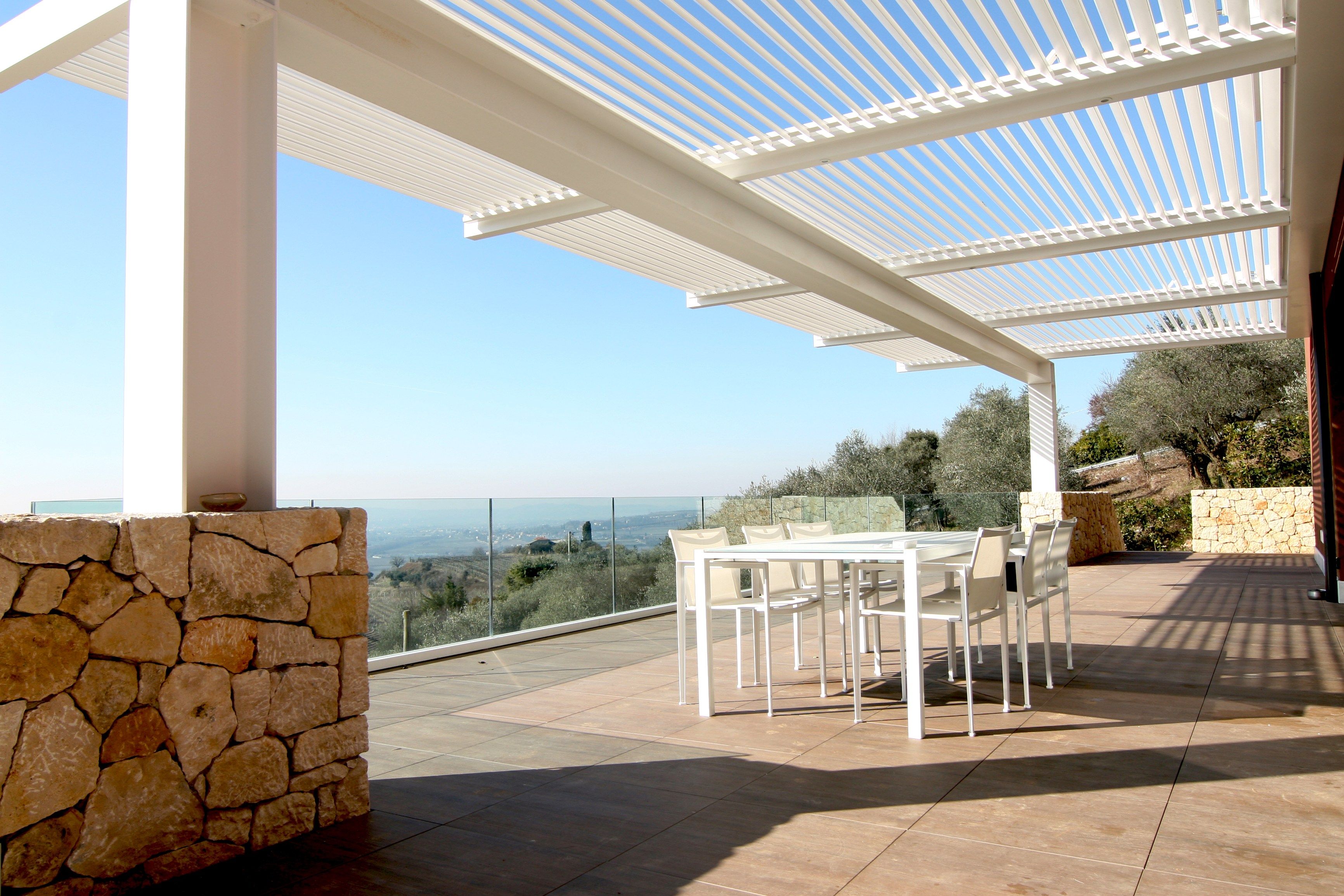 Пергола из алюминия с поворотными пластинами STUDIO 66 BLADE 180 ARCH-00037743 - Вид №5