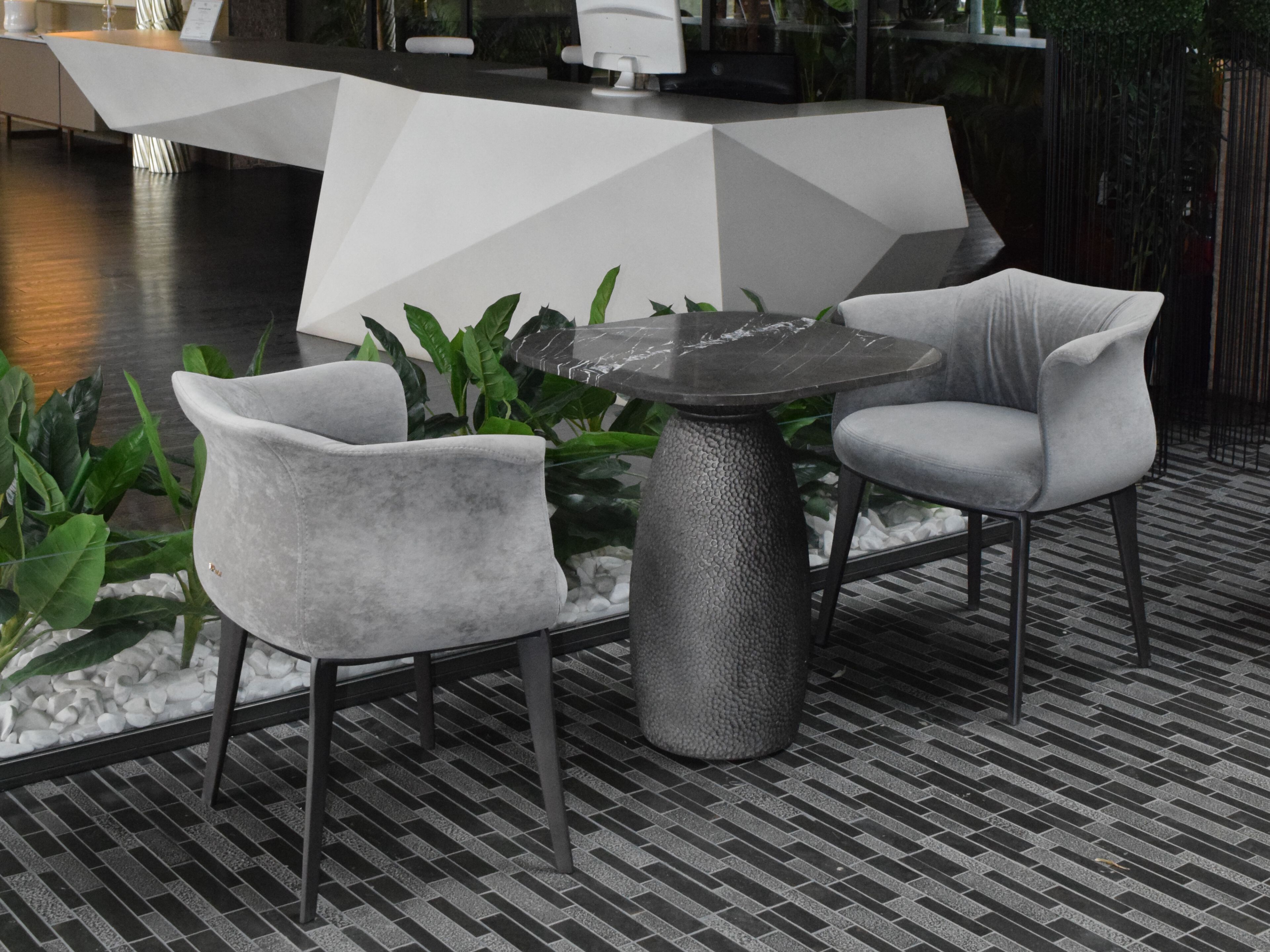 Квадратный стол в твердой поверхности ABLE THE ROCK ARCH-00081714 - Вид №5