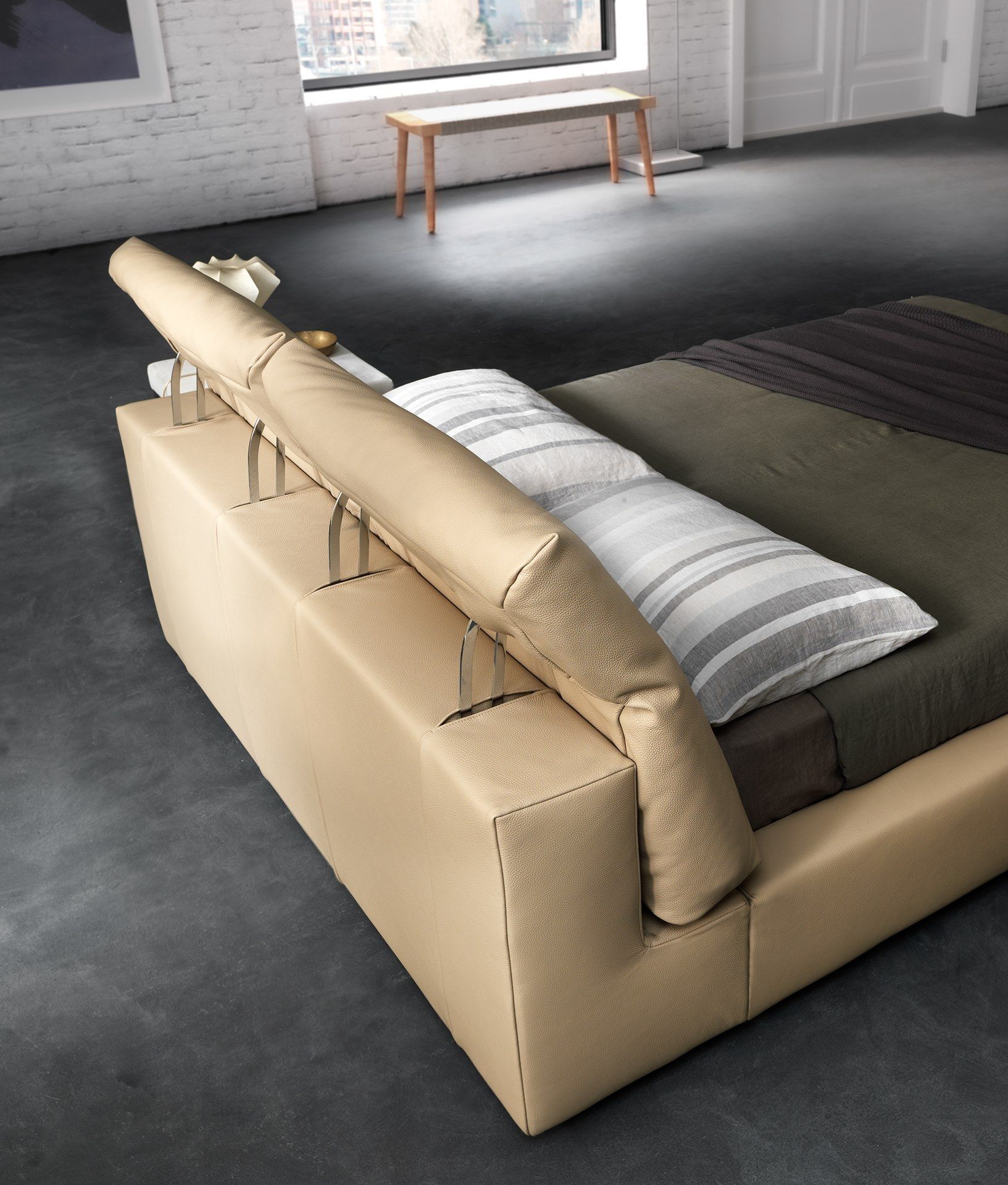 Кожаная мягкая кровать с регулируемым изголовьем VALENTINI Уильям ARCH-00043493 - Вид №4