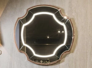 Longhi Настенное зеркало со встроенной подсветкой Loveluxe 2018 – illusion collection Y 388