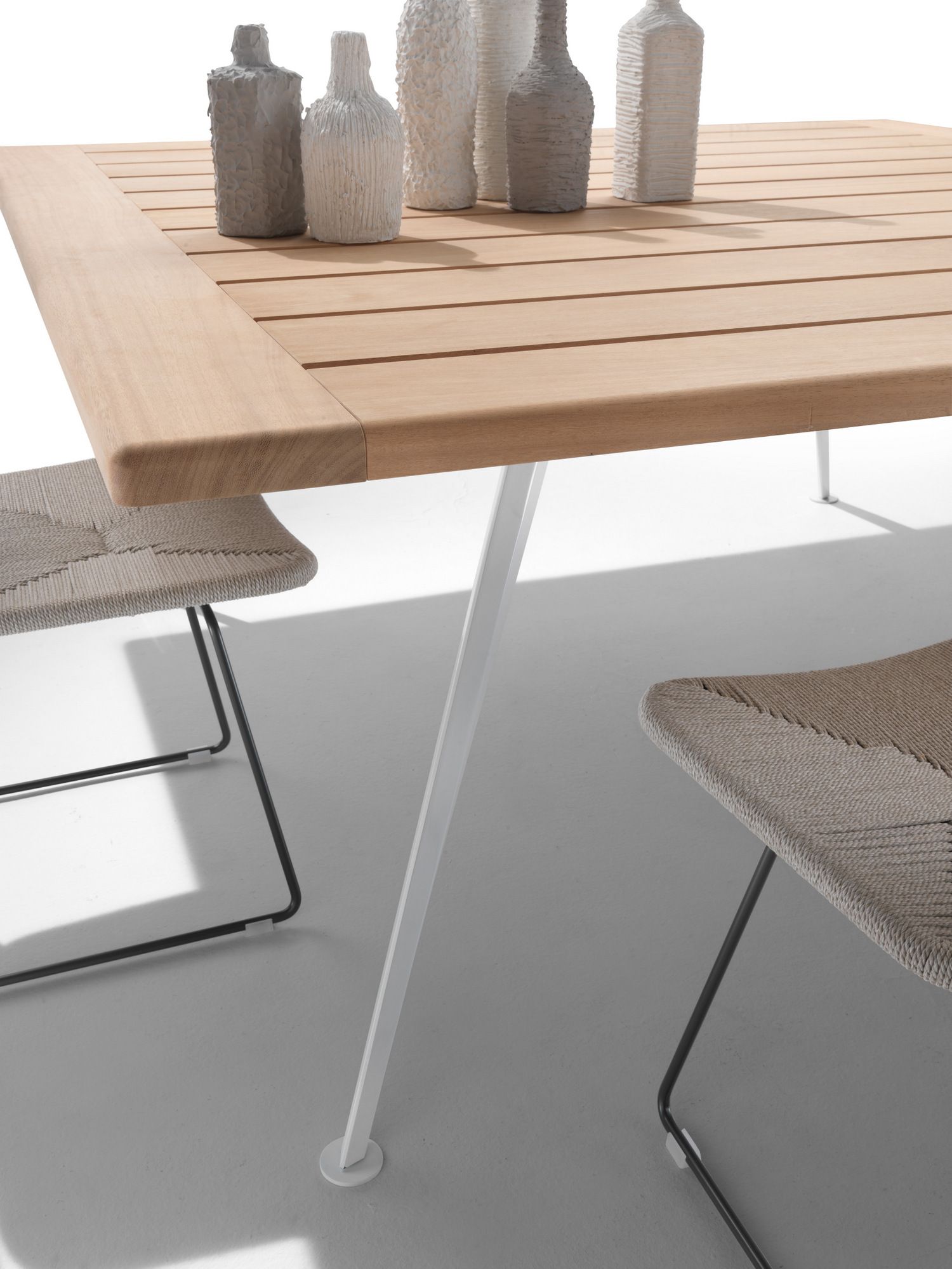 Квадратный садовый стол в ироко Flexform ARCH-00061692 - Вид №3