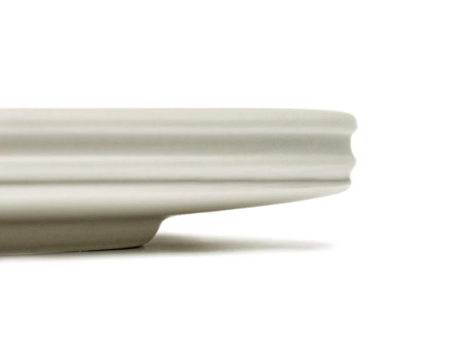 Круглая фарфоровая сервировочная тарелка Serax Dune ARCH-00064675 - Вид №3