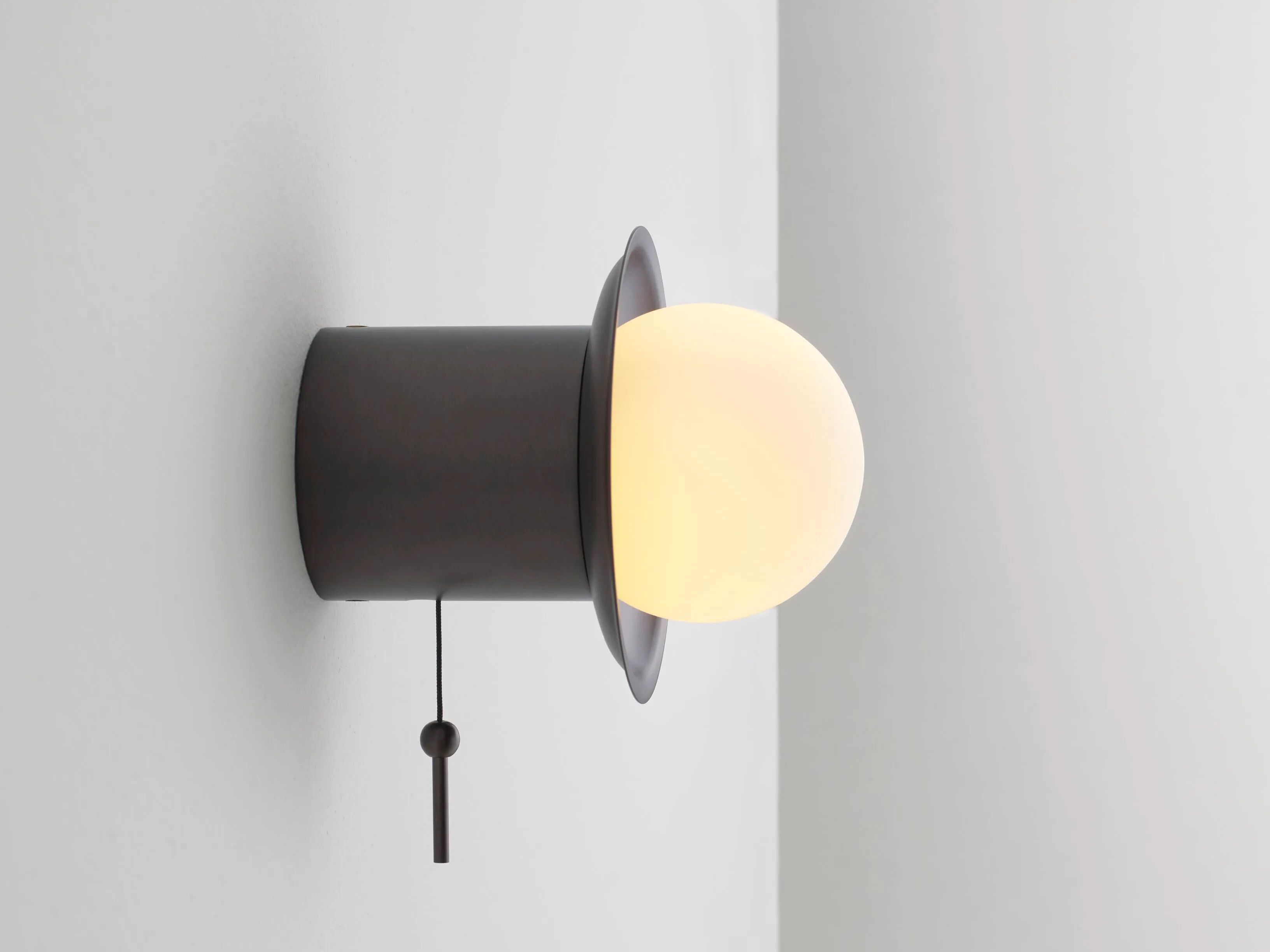 Латунный светодиодный настенный светильник CVL Luminaires Janed ARCH-00059893 - Вид №26