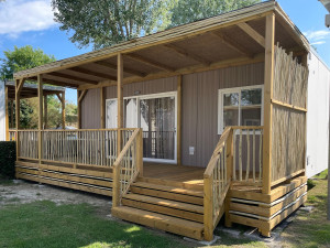 Деревянная веранда