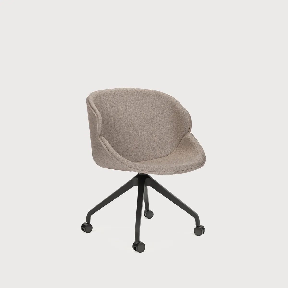 Офисное кресло 5373 БигАрия 3 Б Paged Aria