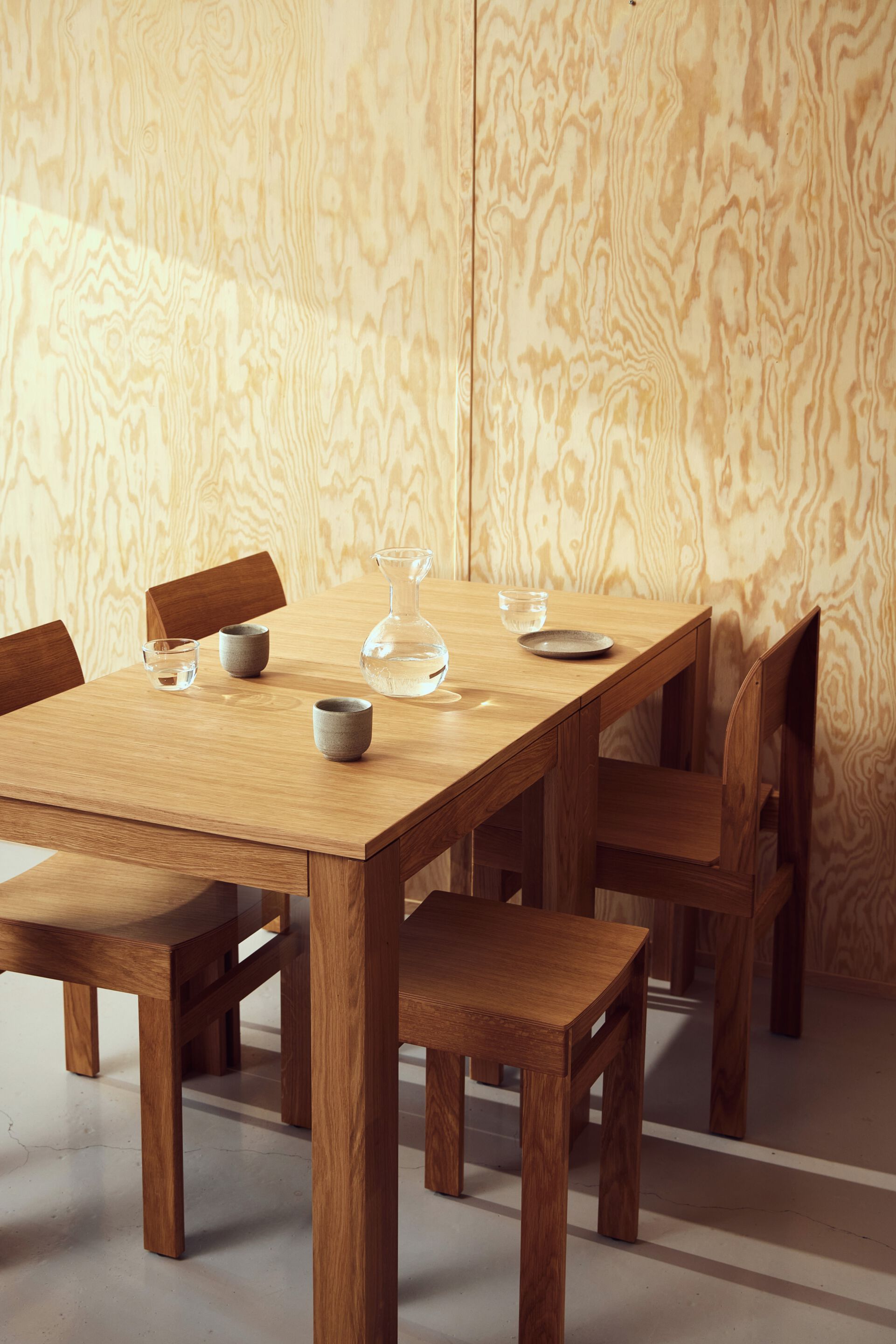 Дубовый табурет Form & Refine Sonder ARCH-00050509 - Вид №4