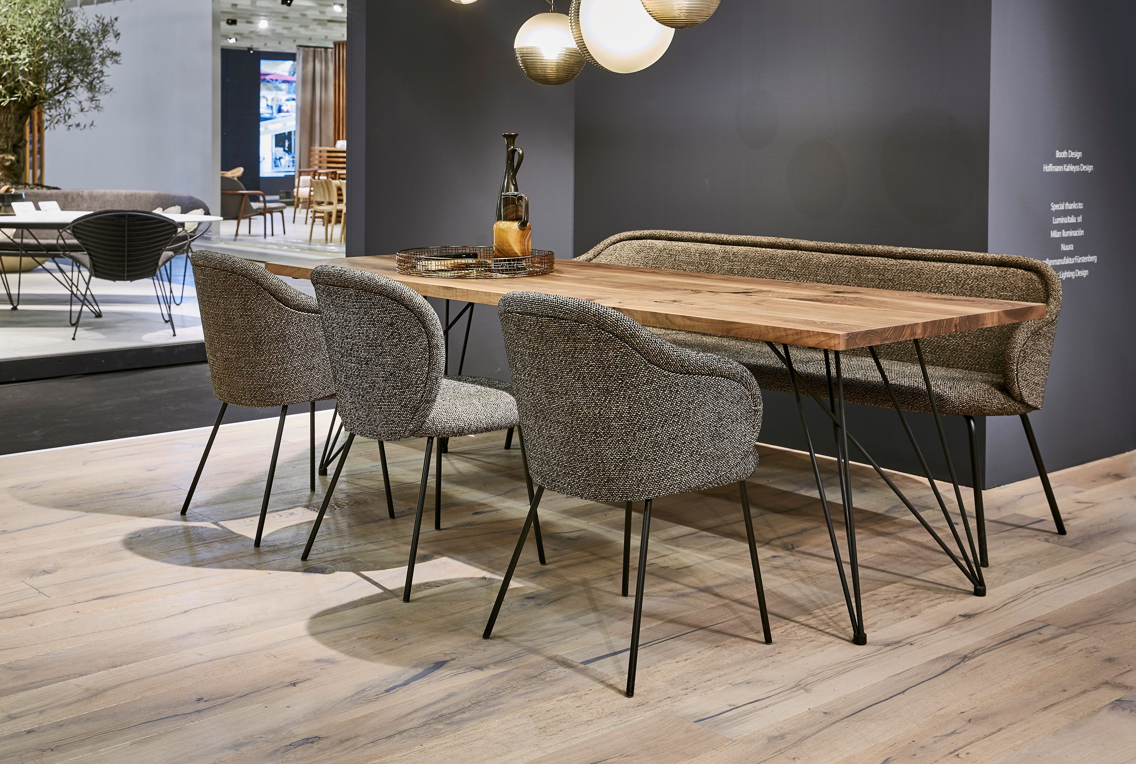 Мягкий тканевый стул с подлокотниками Freifrau ARCH-00113361 - Вид №4