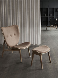 Кожаное кресло