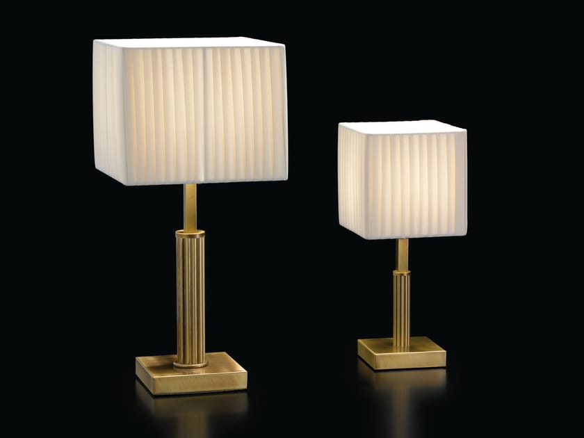 Металлическая светодиодная настольная лампа с тканевым абажуром Cremasco Illuminazione световые работы ARCH-00091580