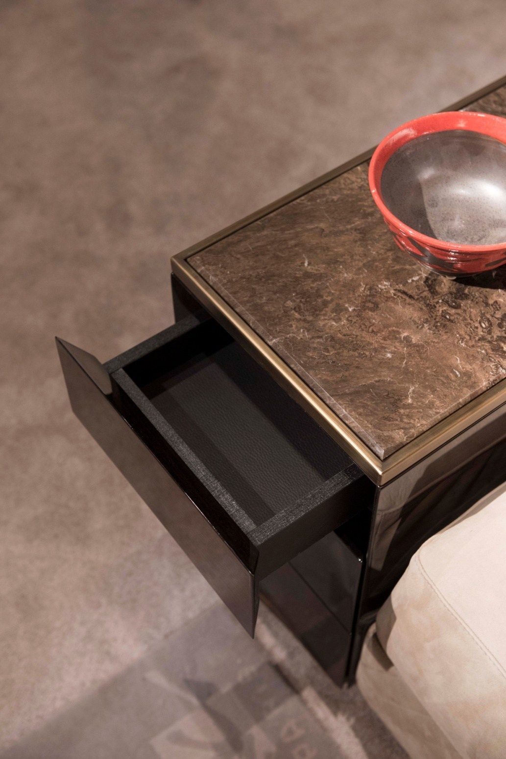 Угловой диван из ткани HUGUES CHEVALIER Haussmann ARCH-00059493 - Вид №2