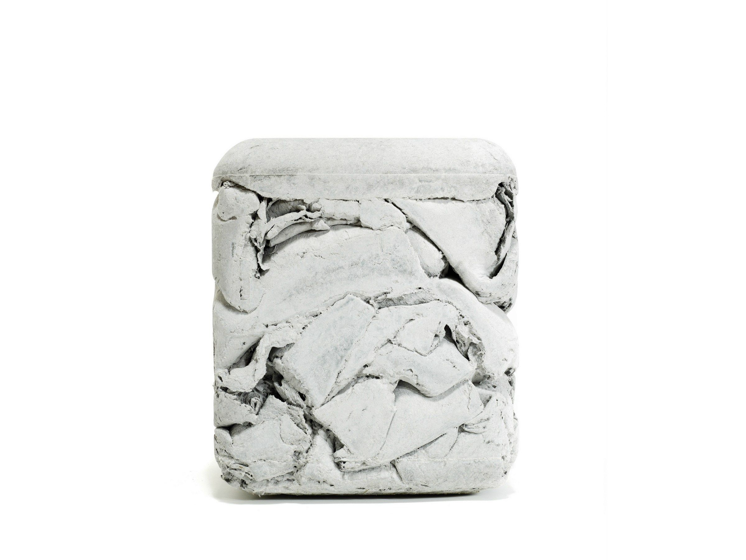 Бетонный низкий садовый стул SWISSPEARL дизайн ARCH-00084434