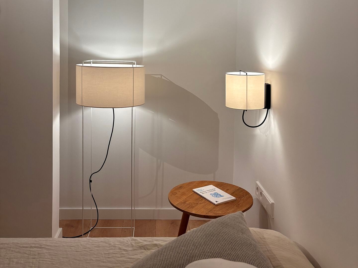 Железный светодиодный настенный светильник luxcambra Lewit ARCH-00092167 - Вид №3