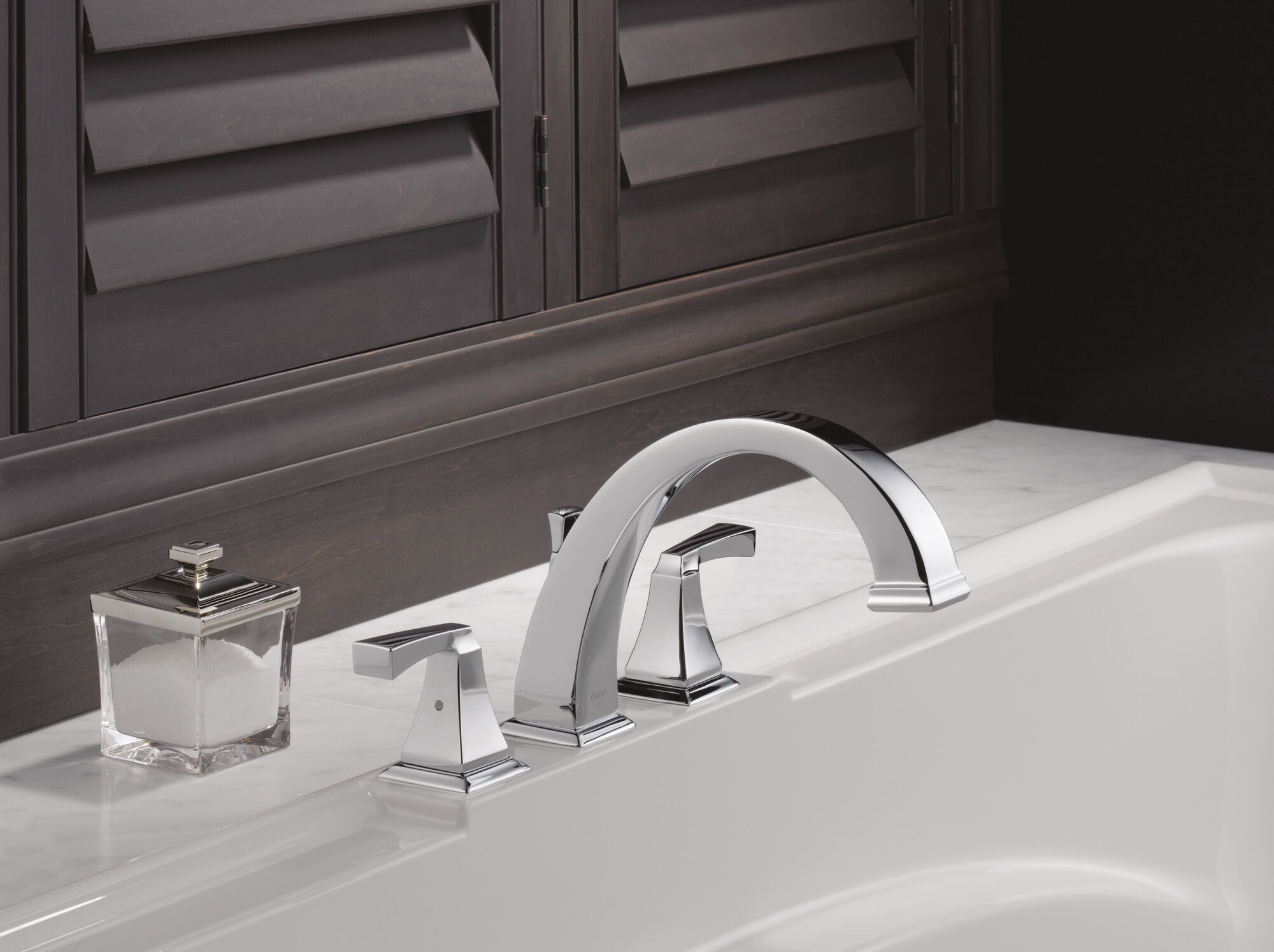 T2751-PT Римская ванна Delta Faucet Dryden Выдержанный оловянный  - Вид №1