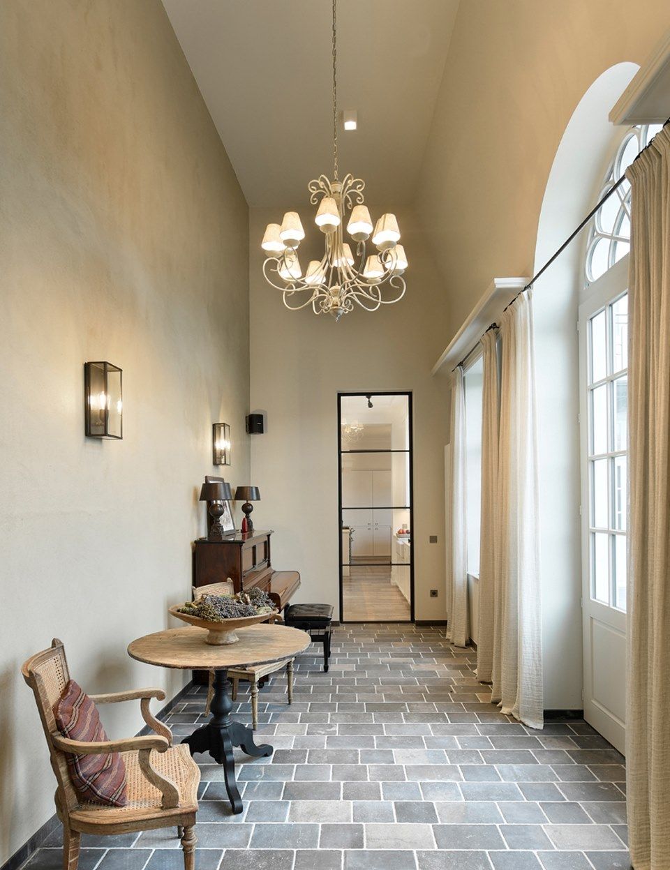 Стеклянный светодиодный настенный светильник Authentage Lighting Vitrine ARCH-00015304 - Вид №1